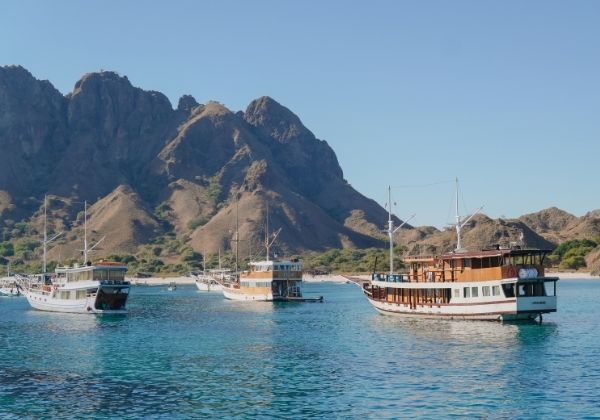 Labuan Bajo Island Hopping