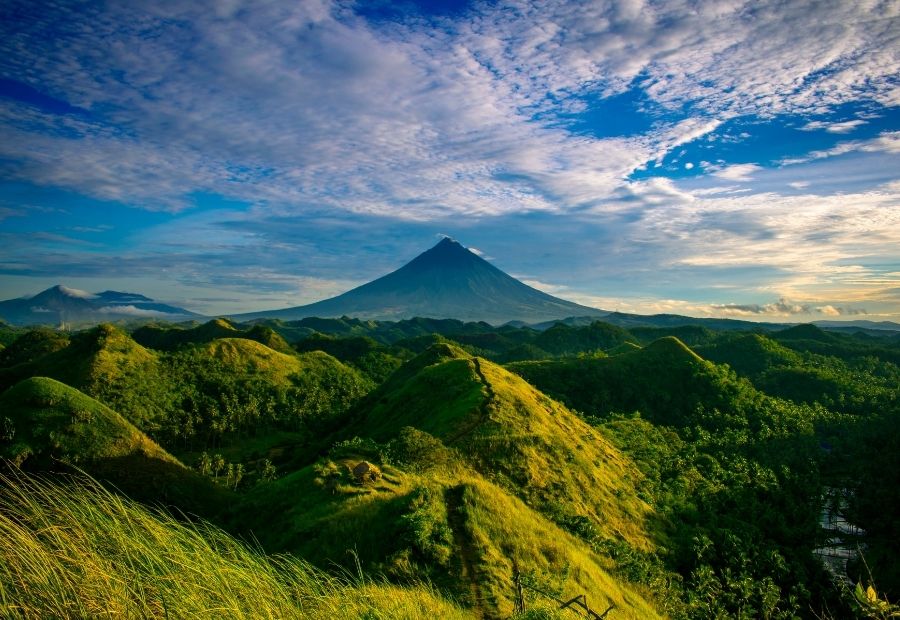 Mount Rinjani hilltop view